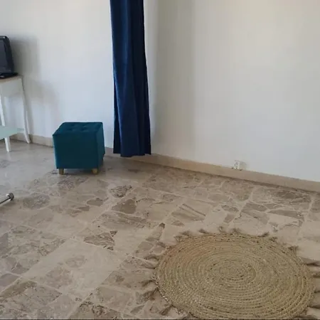 Nice 32 M With All Comfort-Balcon-View On The Sea *